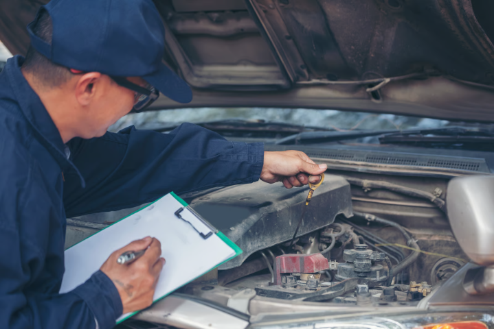 mechanic-running-through-checklist